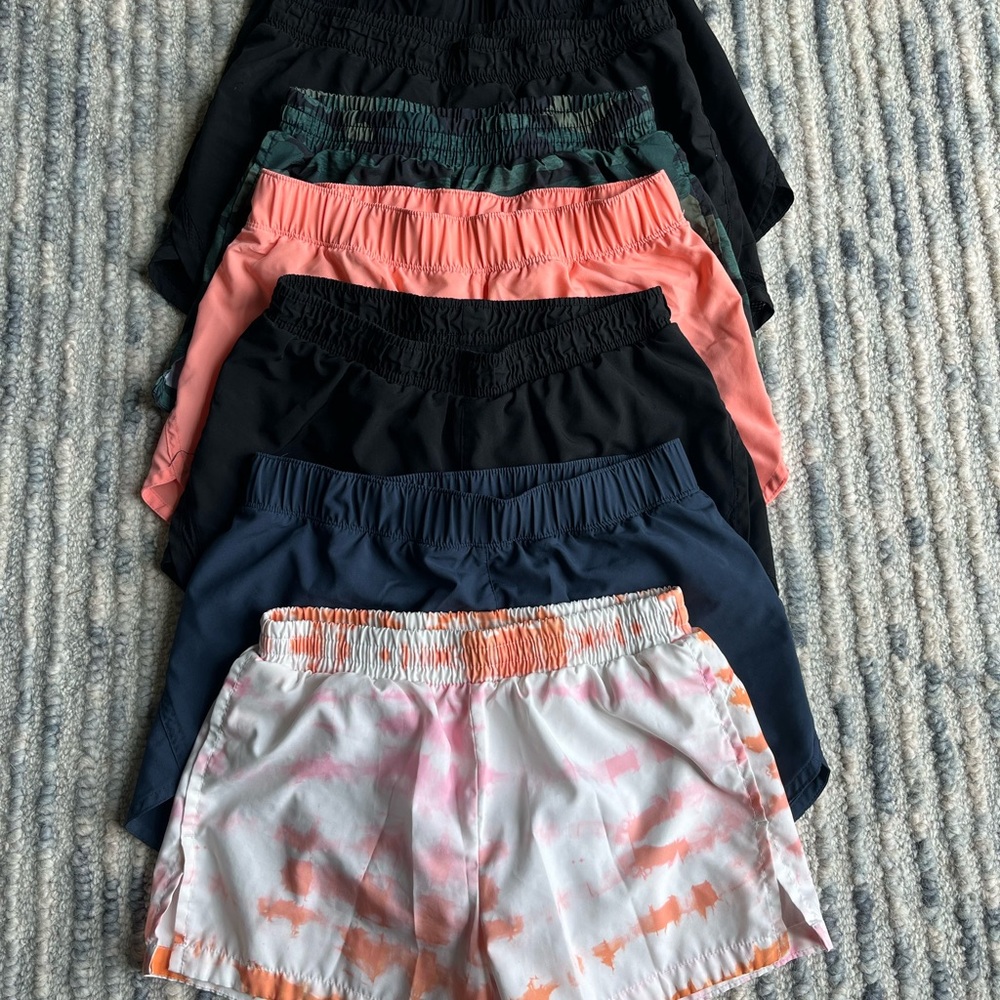 Girls shorts bundle, XL
